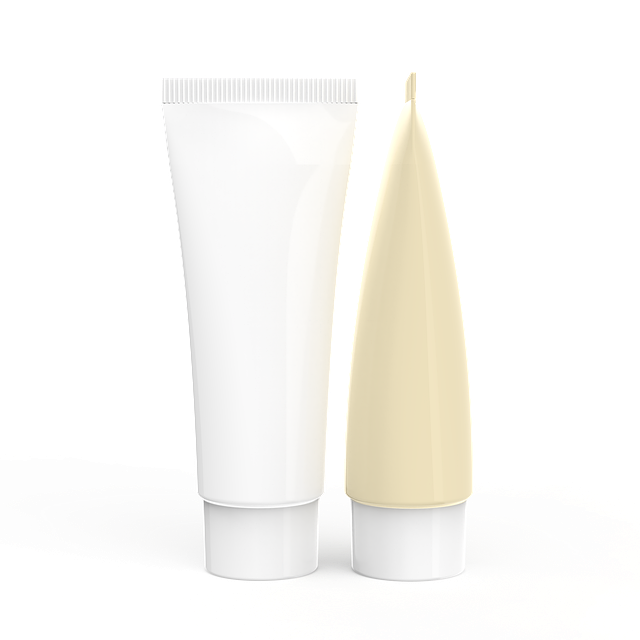 Elevate Lawn Care: Mulching, Edging Techniques & Tools